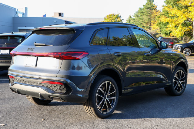 New 2026 Audi Q5 Premium Plus AWD/4WD image 3