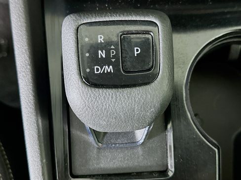 Used 2023 Nissan Rogue SV AWD/4WD image 24