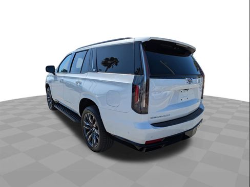 Certified 2022 Cadillac Escalade Sport w/ Touring Package image 6