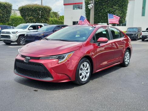 Used 2022 Toyota Corolla LE FWD image 6