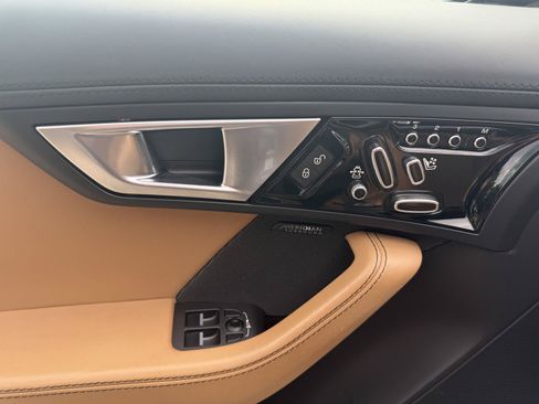 Used 2016 Jaguar F-TYPE S AWD/4WD image 14