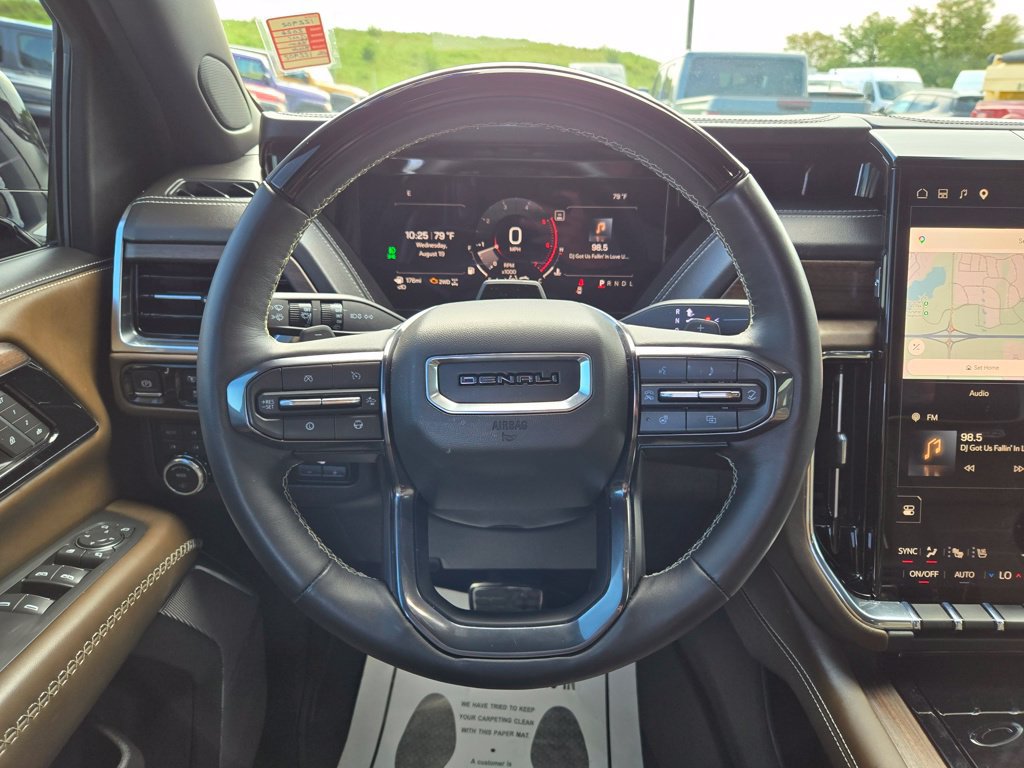Used 2026 GMC Yukon Denali Ultimate AWD/4WD image 21