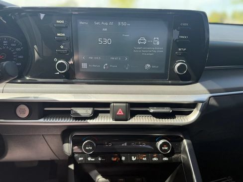 Used 2021 Kia K5 LXS FWD image 15