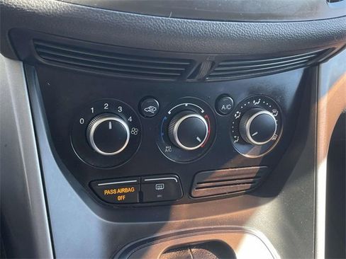 Used 2016 Ford Escape SE image 28