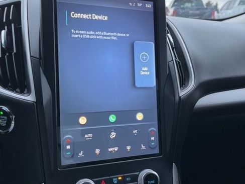 Used 2024 Ford Edge SEL image 38