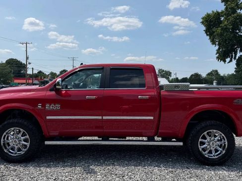 Used 2018 RAM 2500 Laramie AWD/4WD image 4