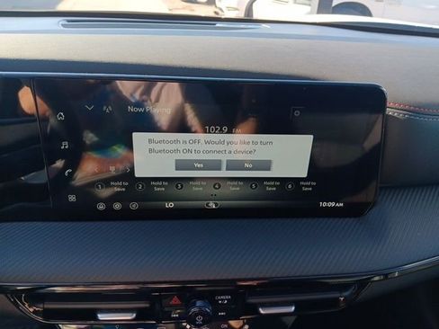 New 2026 Nissan Kicks SR image 18