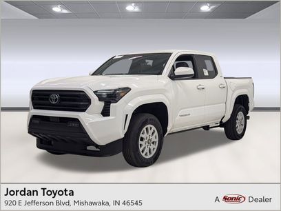 New 2025 Toyota Tacoma SR