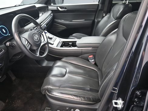 Used 2024 Hyundai Palisade Calligraphy image 16