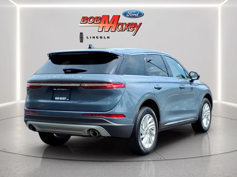 Used 2023 Lincoln Corsair FWD image 4