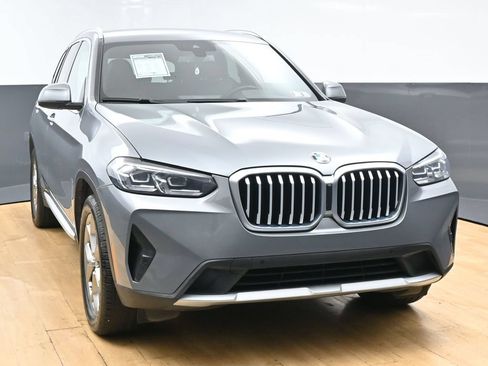 Used 2023 BMW X3 xDrive30i AWD/4WD image 3