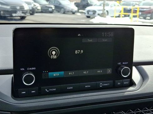 Certified 2023 Honda Accord EX image 17