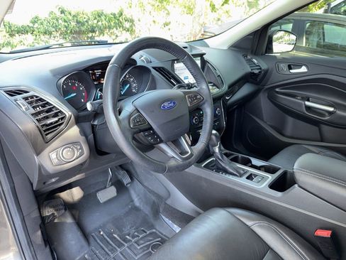 Used 2017 Ford Escape Titanium image 13