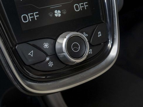 Used 2023 McLaren GT RWD image 28