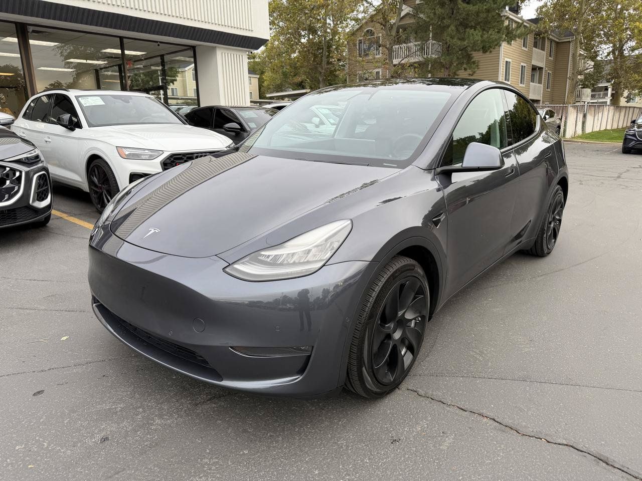 Used 2020 Tesla Model Y Long Range AWD/4WD image 15