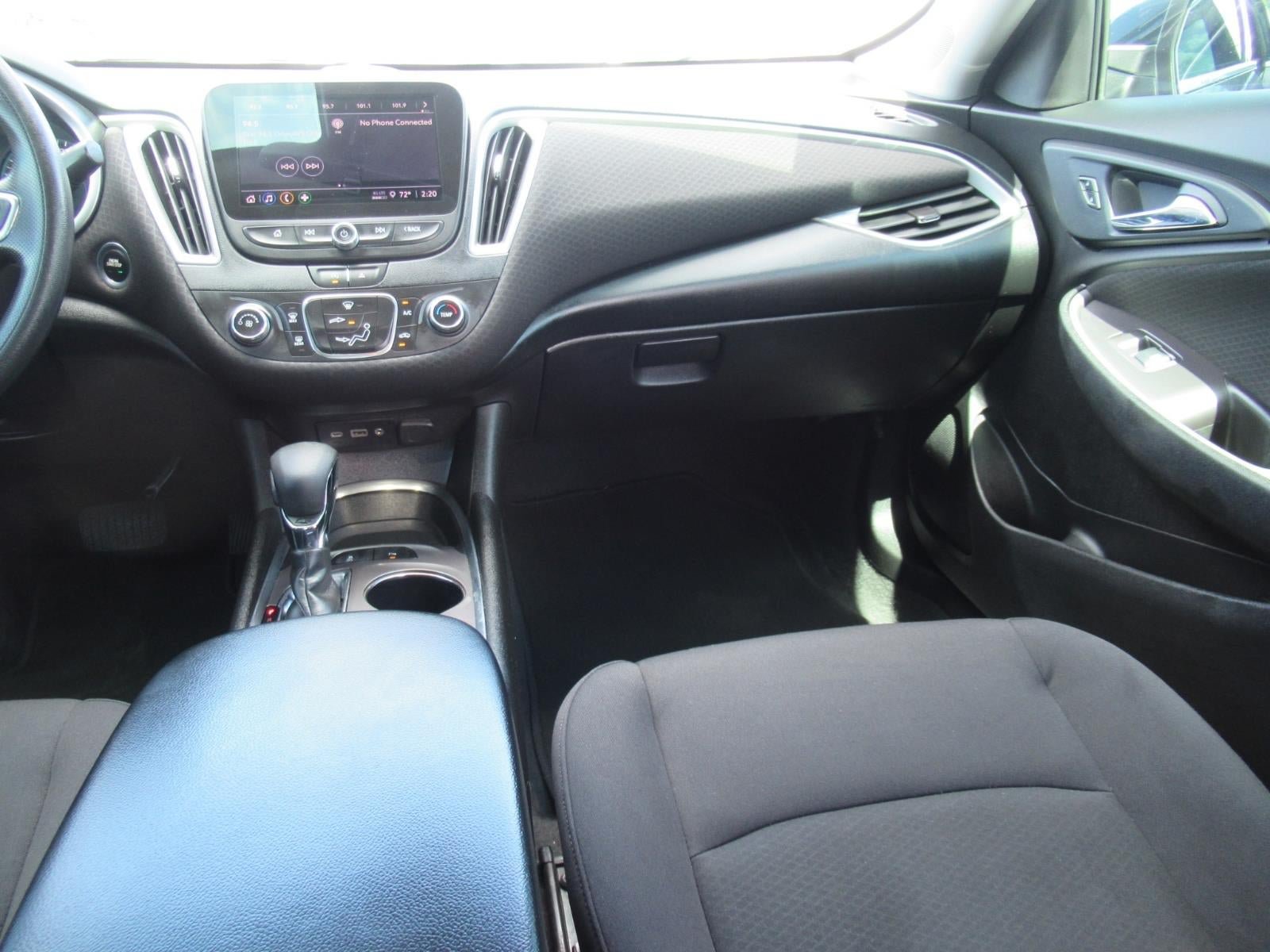 Used 2021 Chevrolet Malibu LS FWD image 15