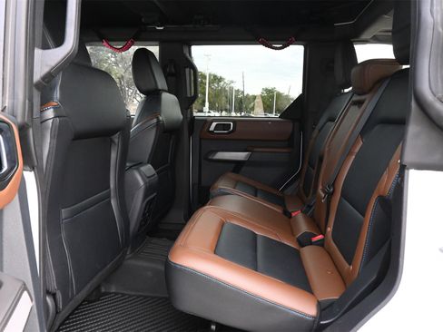 Used 2023 Ford Bronco Outer Banks image 20