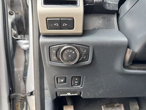 Used 2022 Ford F350 Lariat w/ Lariat Ultimate Package image 17