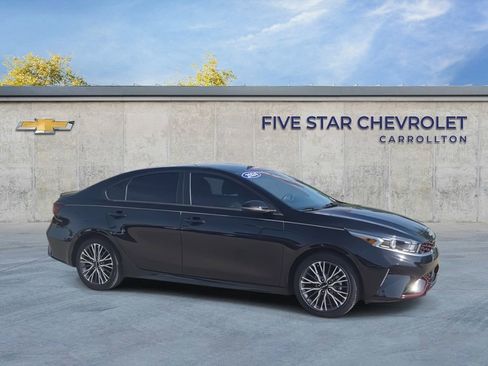 Used 2024 Kia Forte GT-Line FWD image 2