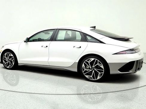 Used 2024 Hyundai Ioniq 6 SEL AWD/4WD image 7