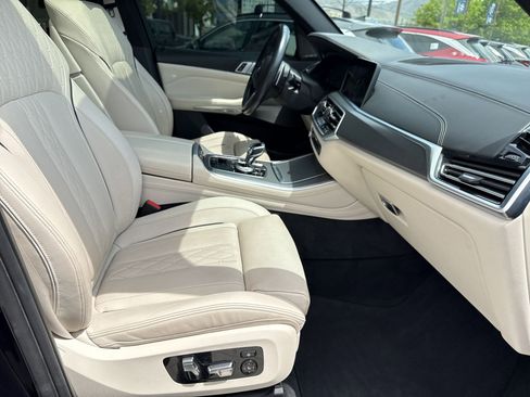 Used 2019 BMW X5 xDrive40i w/ M Sport Package AWD/4WD image 33