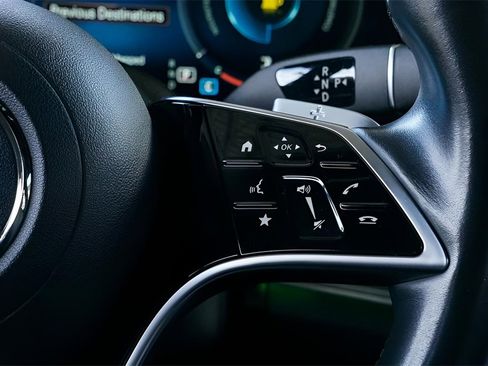 Used 2021 Mercedes-Benz E 350 Sedan w/ Premium Package image 34