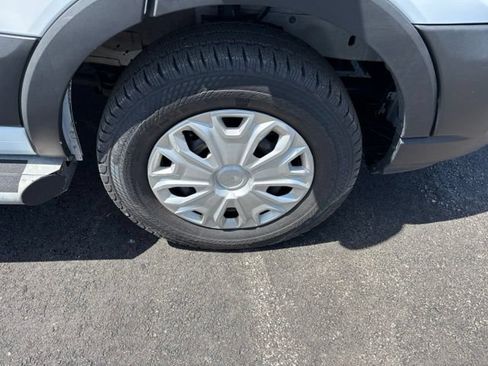 Certified 2025 Ford Transit 250 Low Roof w/ Exterior Upgrade Package RWD image 9