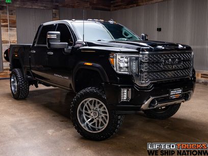 Used 2023 GMC Sierra 2500 Denali w/ Denali Black Diamond Edition