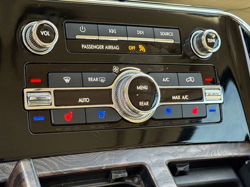 Used 2019 Lincoln Navigator Reserve w/ Cargo Package image 35