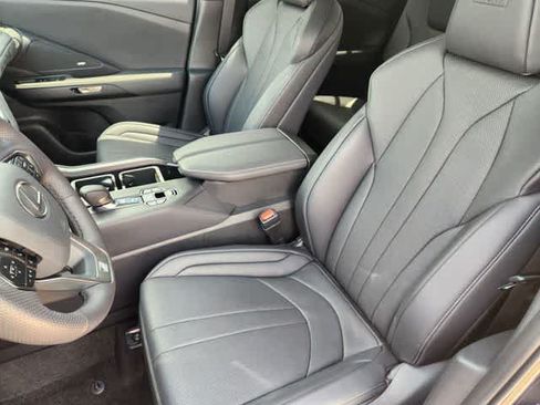 Used 2026 Lexus TX 350 AWD w/ Technology Package image 11