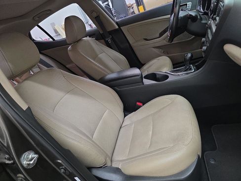 Used 2013 Kia Optima EX w/ Premium Pkg image 43