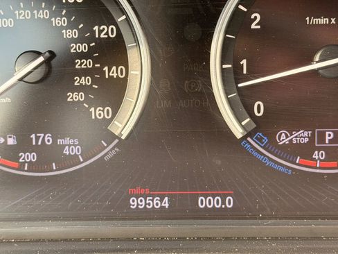 Used 2013 BMW 535i xDrive 535i xDrive Sedan 4D image 5