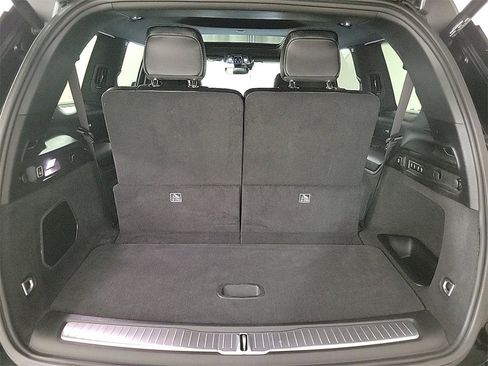 Used 2024 Jeep Grand Cherokee L Overland image 21