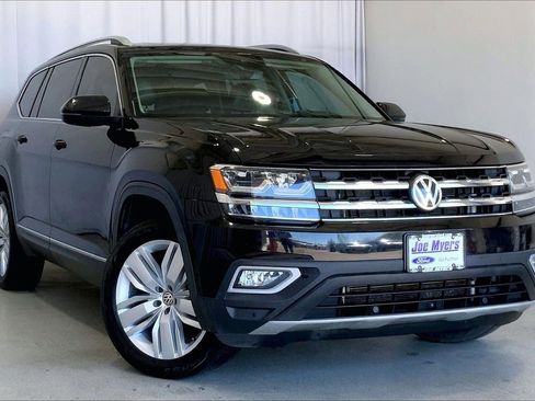 Used 2018 Volkswagen Atlas SEL Premium image 34