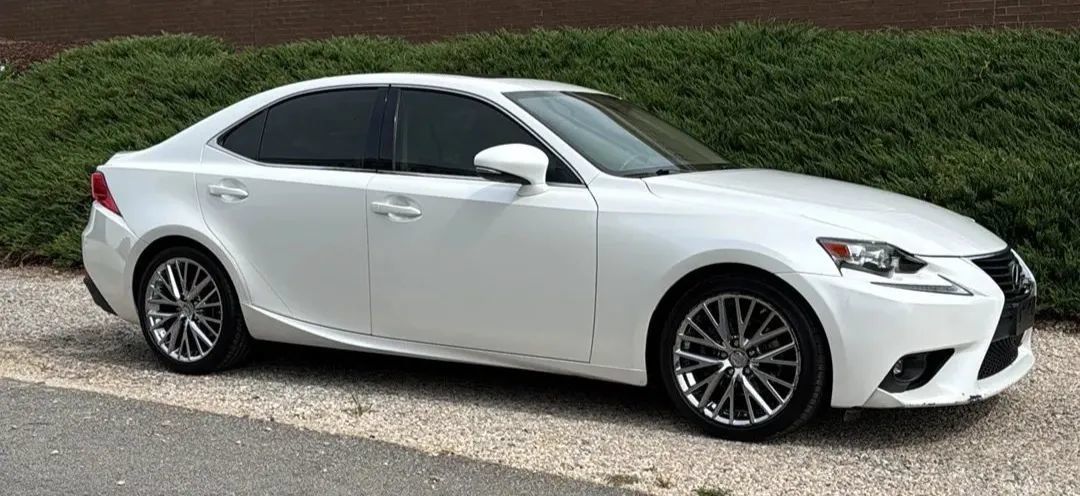 Used 2015 Lexus IS 250 AWD w/ Navigation System Package image 3