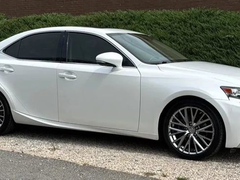 Used 2015 Lexus IS 250 AWD w/ Navigation System Package image 3