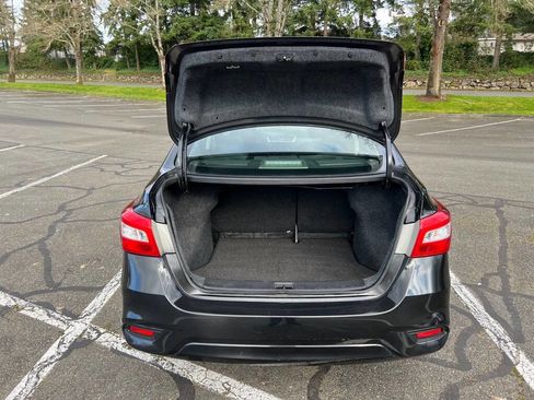 Used 2017 Nissan Sentra S image 15