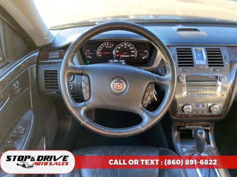 Used 2009 Cadillac DTS image 13