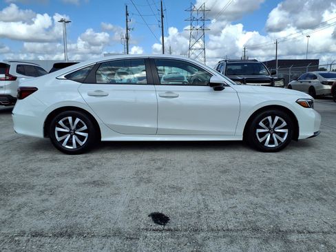 Used 2026 Honda Civic LX image 25