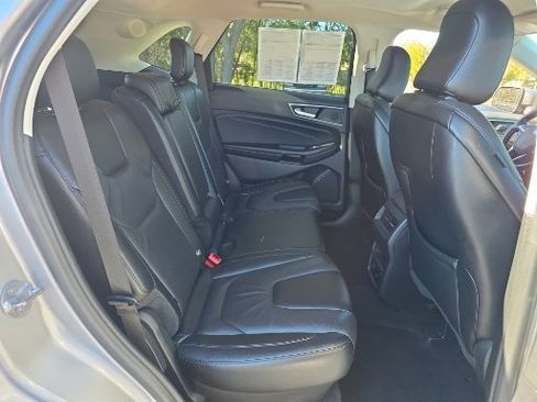 Certified 2022 Ford Edge Titanium image 16