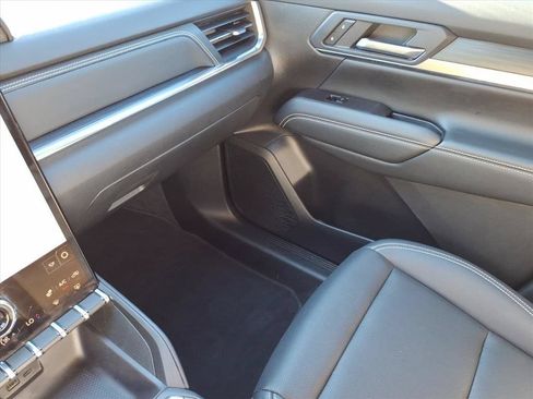 Used 2026 GMC Terrain Elevation w/ Elevation Premium Package AWD/4WD image 34