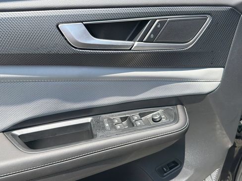 New 2026 Volkswagen Atlas Cross Sport SEL R-Line AWD/4WD image 25