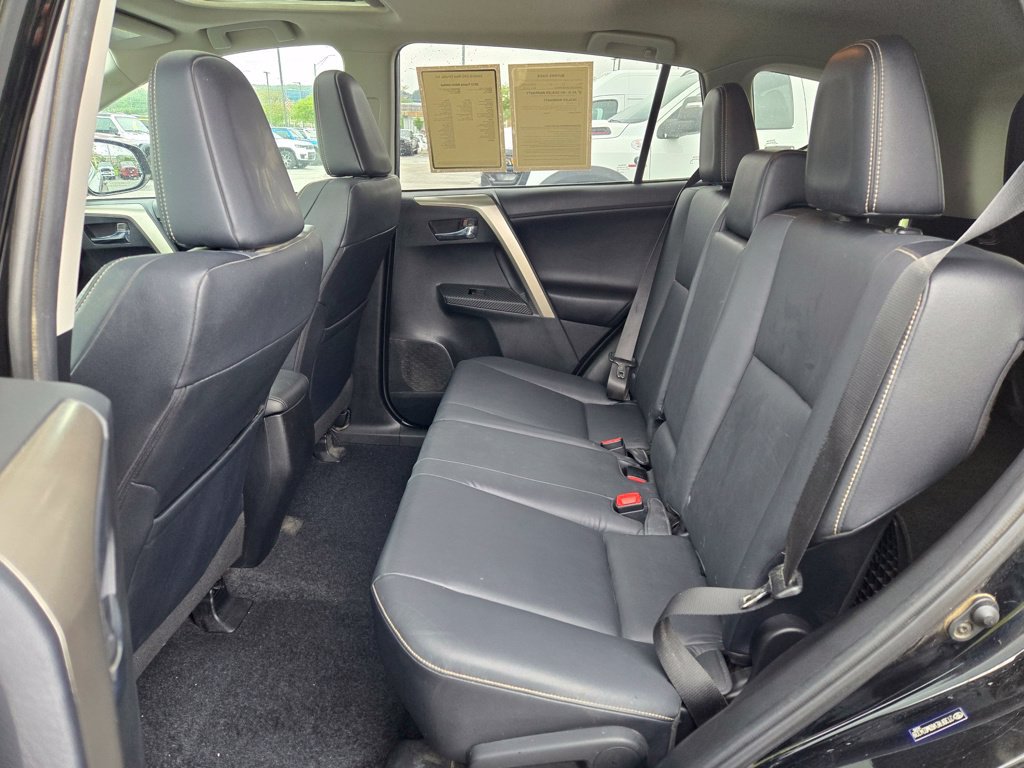 Used 2013 Toyota RAV4 Limited AWD/4WD image 26