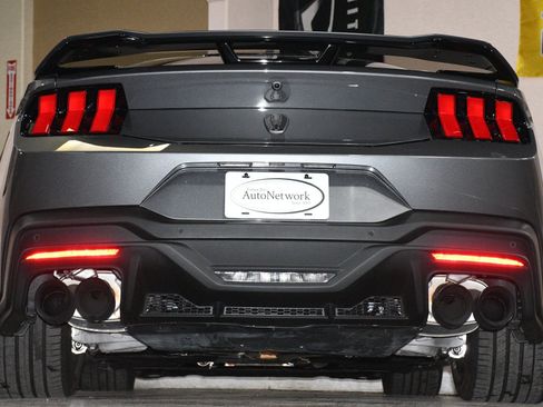 Used 2024 Ford Mustang Dark Horse RWD image 82