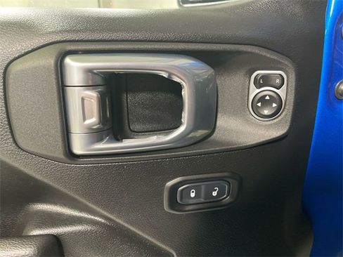 Certified 2022 Jeep Wrangler Unlimited Sport image 13