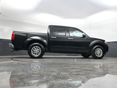 Used 2018 Nissan Frontier SV image 31
