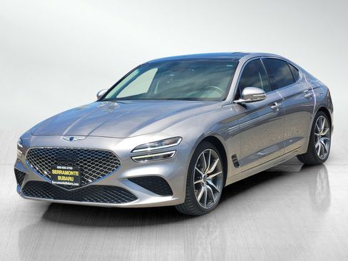 Used 2022 Genesis G70 2.0T w/ Prestige Package image 8