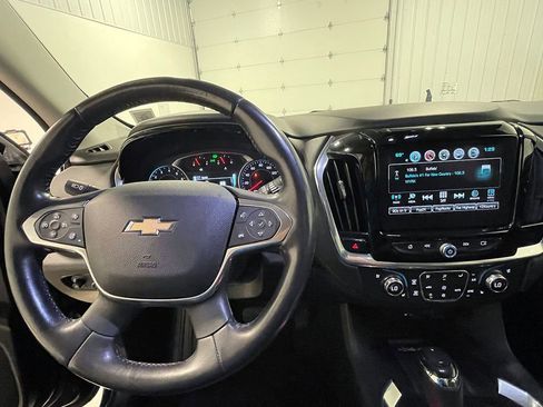 Used 2019 Chevrolet Traverse Premier w/ Redline Edition AWD/4WD image 40