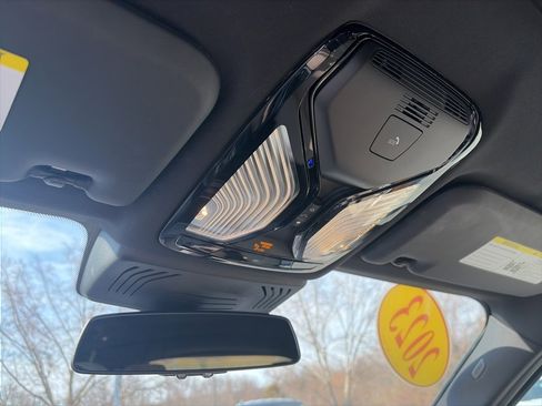 Used 2023 BMW X3 xDrive30i w/ Convenience Package image 21