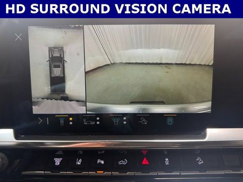 Used 2025 Chevrolet Silverado 3500 High Country w/ High Country Premium Package image 29